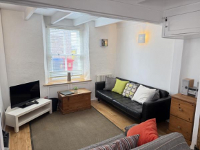 6 Bethesda Place